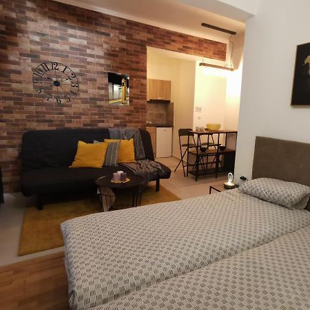 Cozy Studio Next To Acropolis & Plaka Atenas Exterior foto